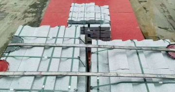 淮北 芝麻白仿形加直形路沿石出货日常