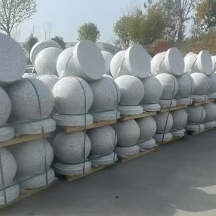淮北 白麻花岗岩石材圆球，石球，挡车球，隔离球，景观石球，风水球等