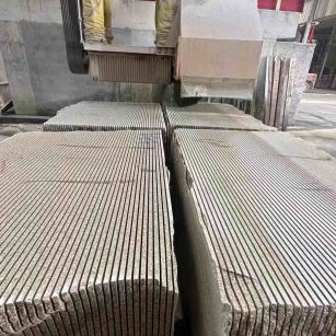 淮北 车间生产日常，黄金麻白麻花岗岩