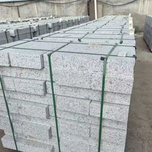 淮北 白麻花岗岩路沿石，弧形路沿石，道牙石，马路牙子，界石，路缘石，平沿石，直岩石，平缘石等