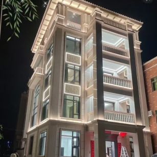 淮北 芝麻白花岗岩别墅外墙夜间效果