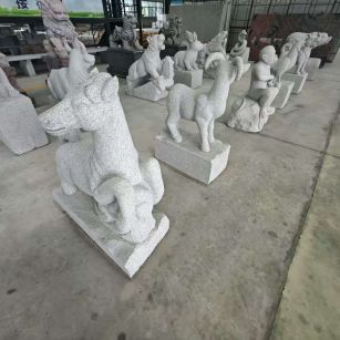 淮北 芝麻白花岗岩造型立体雕刻——十二生肖