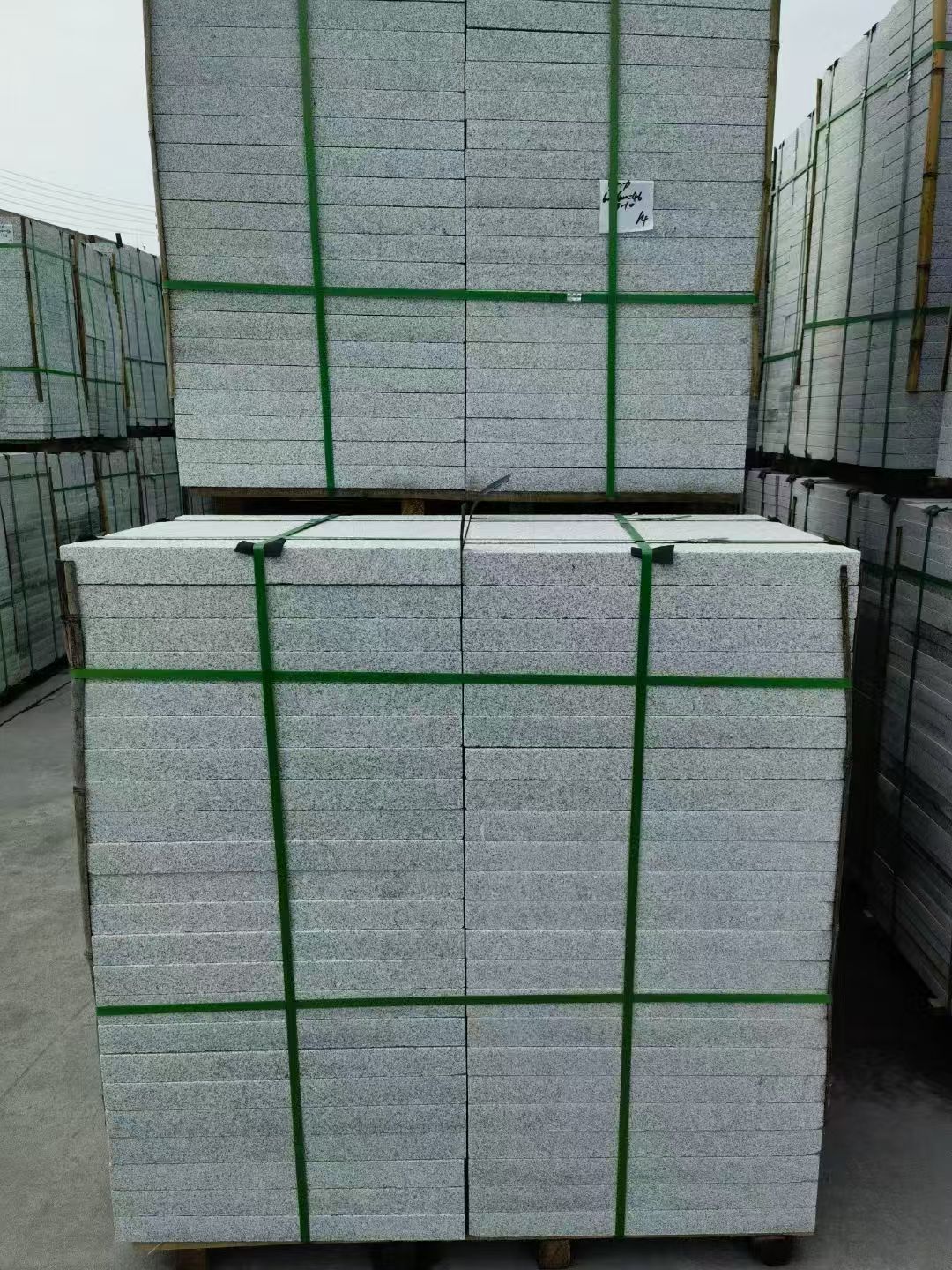 淮北 芝麻白火烧，园林广场市政工程地铺石，1.8~5.0厚均有现货