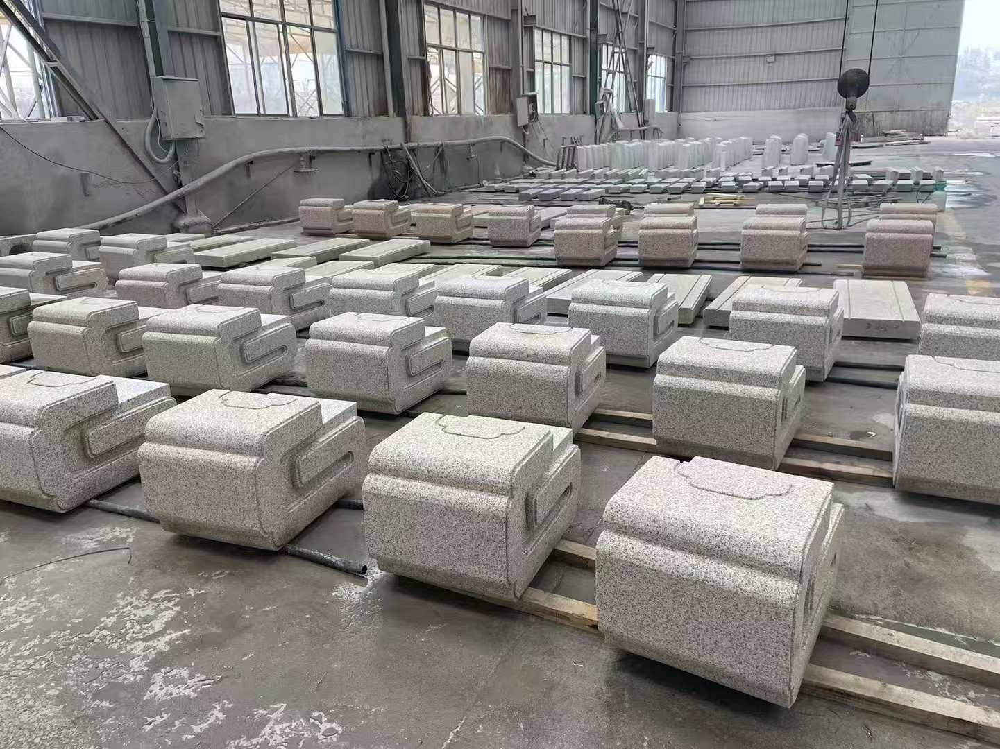 淮北 白麻花岗岩异形加工-石凳，坐凳