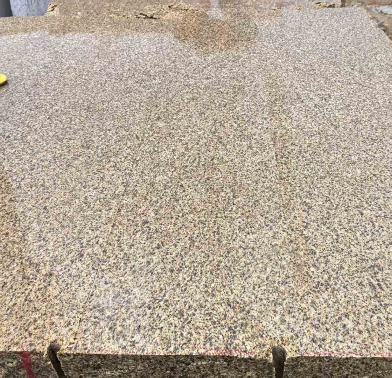 淮北 黄金麻花岗岩石材方料