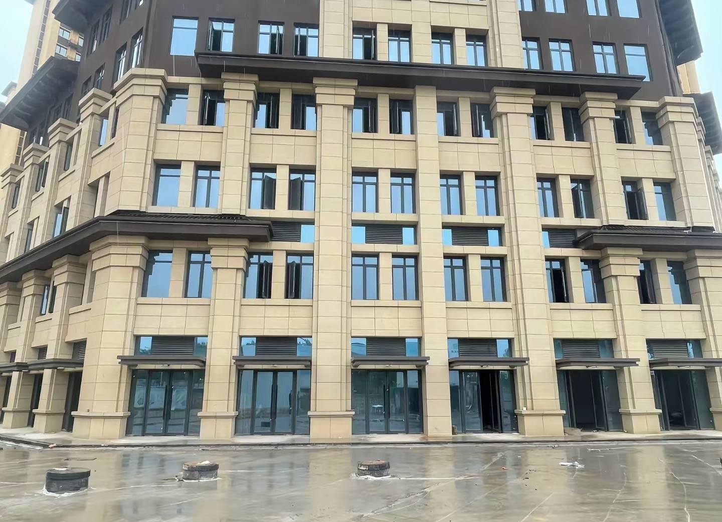 淮北 黄金麻花岗岩荔枝面小区外墙干挂