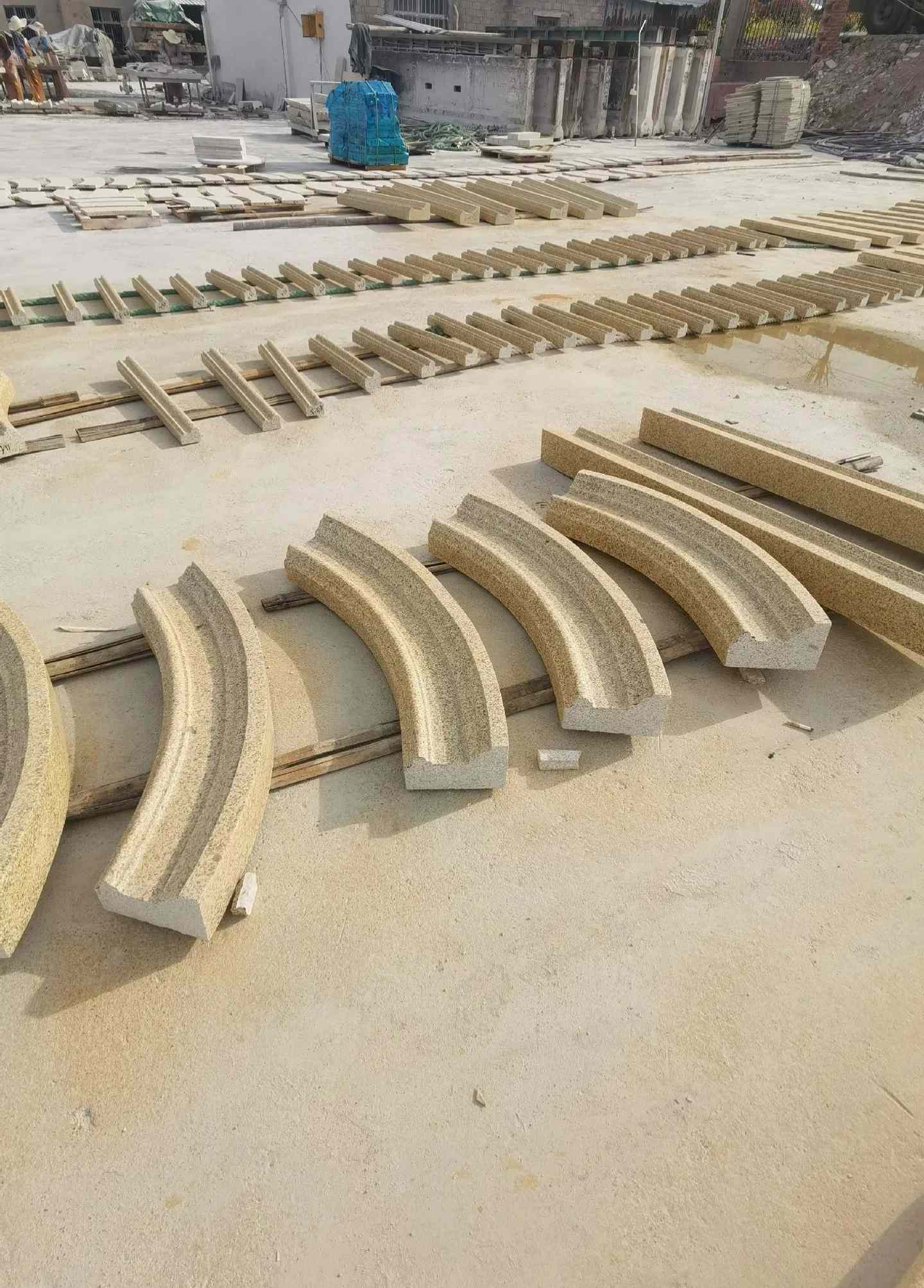 淮北 黄金麻花岗岩别墅线条