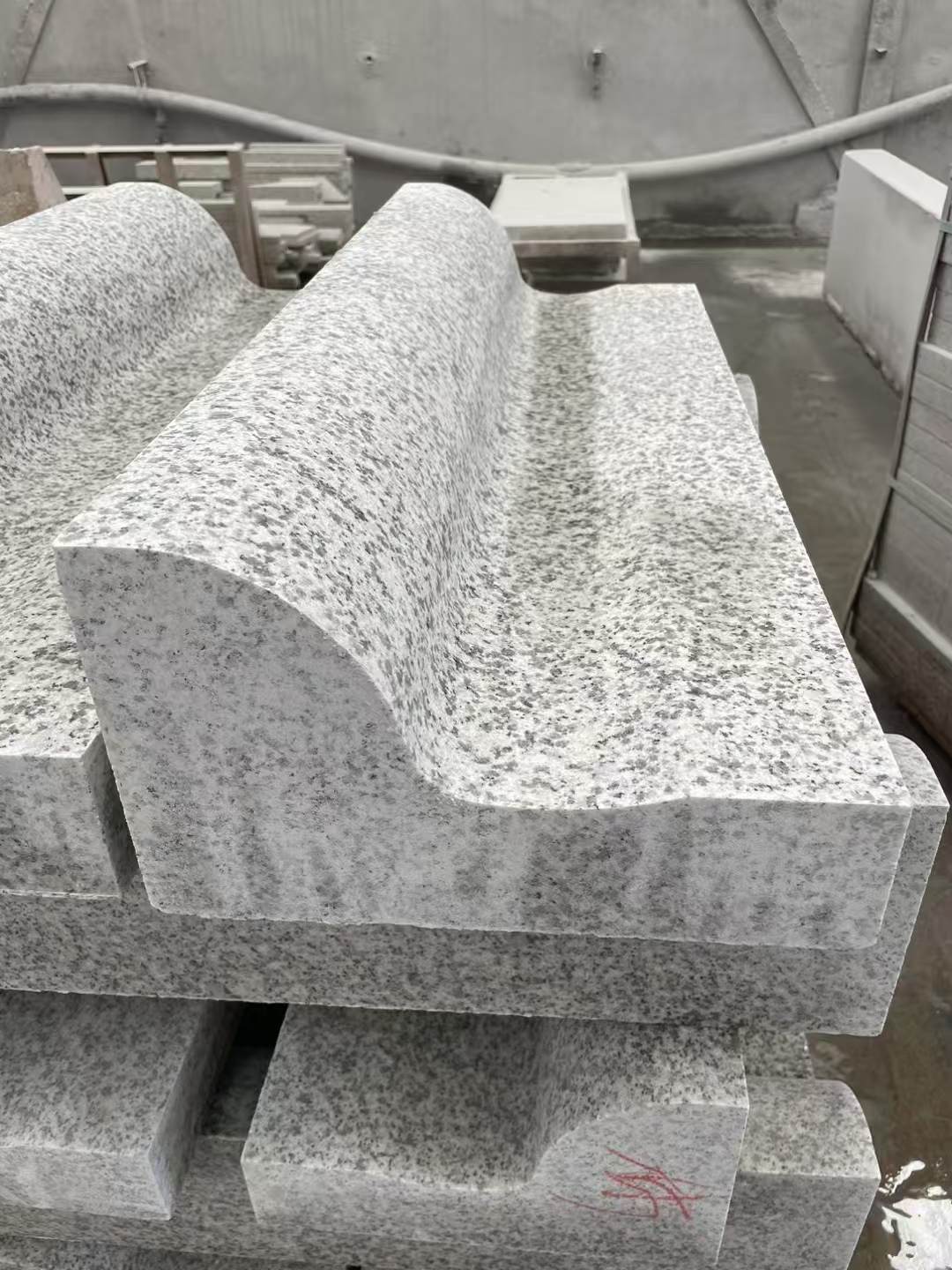 淮北 白麻花岗岩S型路沿石，路侧石，马路牙子等